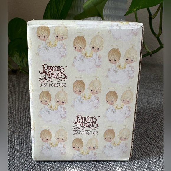 Enesco Precious Moments Age 5 Lion Ornament - Picture 3 of 4